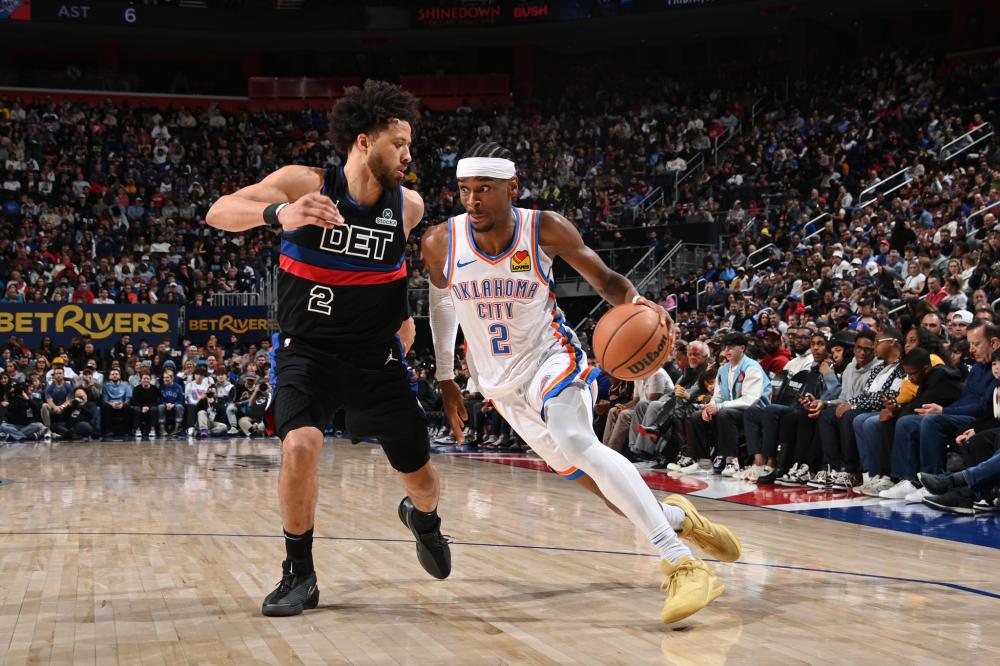 球员互相推 球员互相推